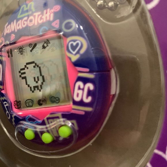 Tamagotchi 2023 Release Gen 1 Shell NEON LIGHTS - Picture 9 of 11